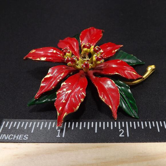 Weiss Poinsettia Brooch, Gold Plated Red Enamel, 1950s Vintage Jewelry - Picture 4 of 10